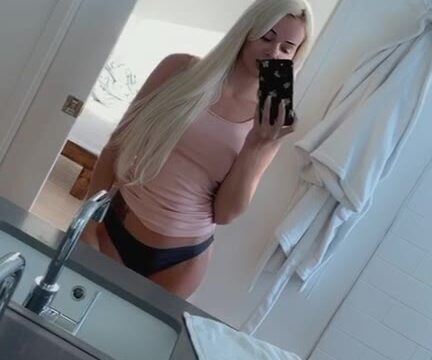 elsa jean onlyfans