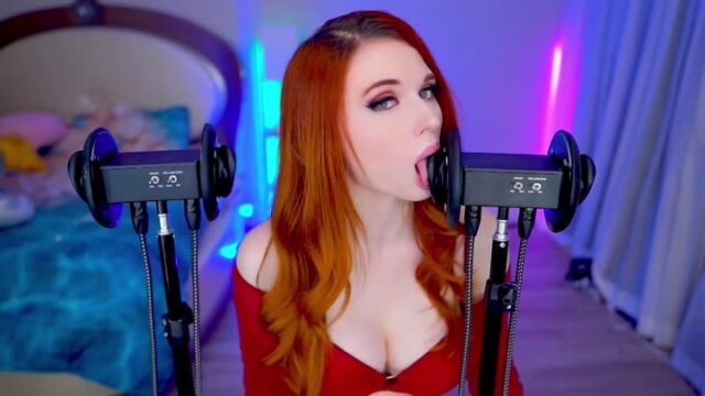 amouranth bondage