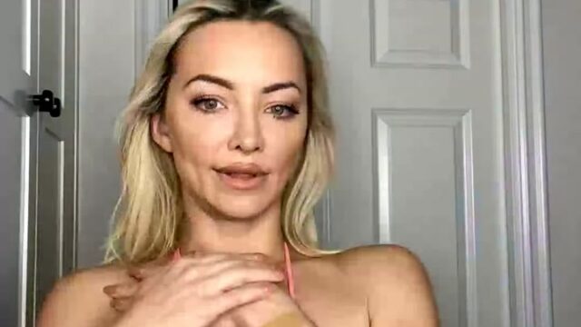 lindsey pelas lesbian