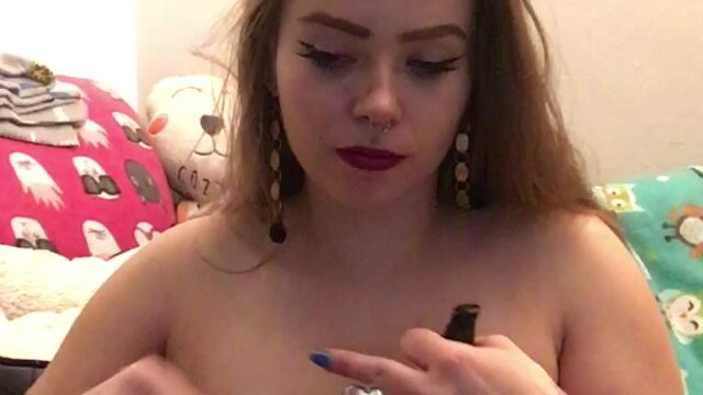 sexy queen egirl27 bg Sensational