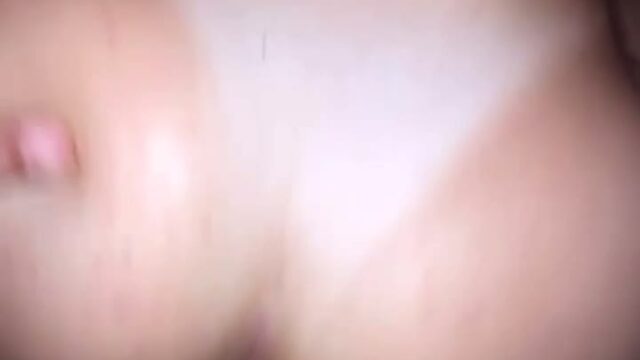 hoesluvkinz masturbating