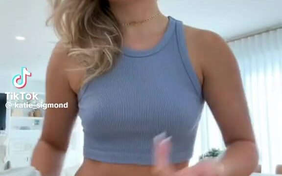 white katiesigmondd of leaks Video