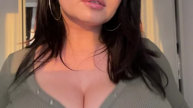 shy huge boobs Busty Ema sex Exposed